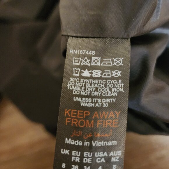 Nasty Gal Essentials Tailored Waistcoat NWOT Black Size 4 - Picture 9 of 10